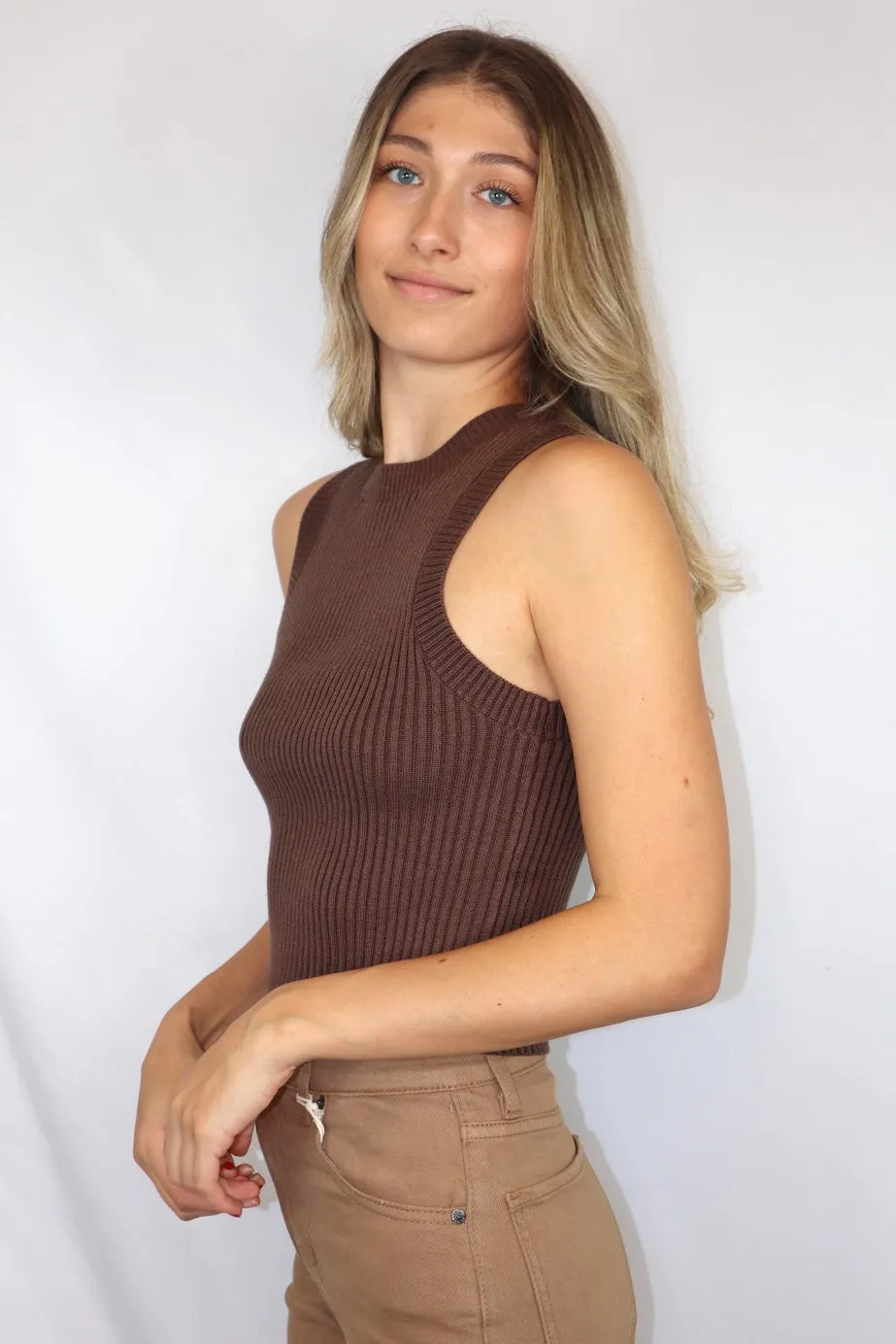 Sawyer Sweater Brown