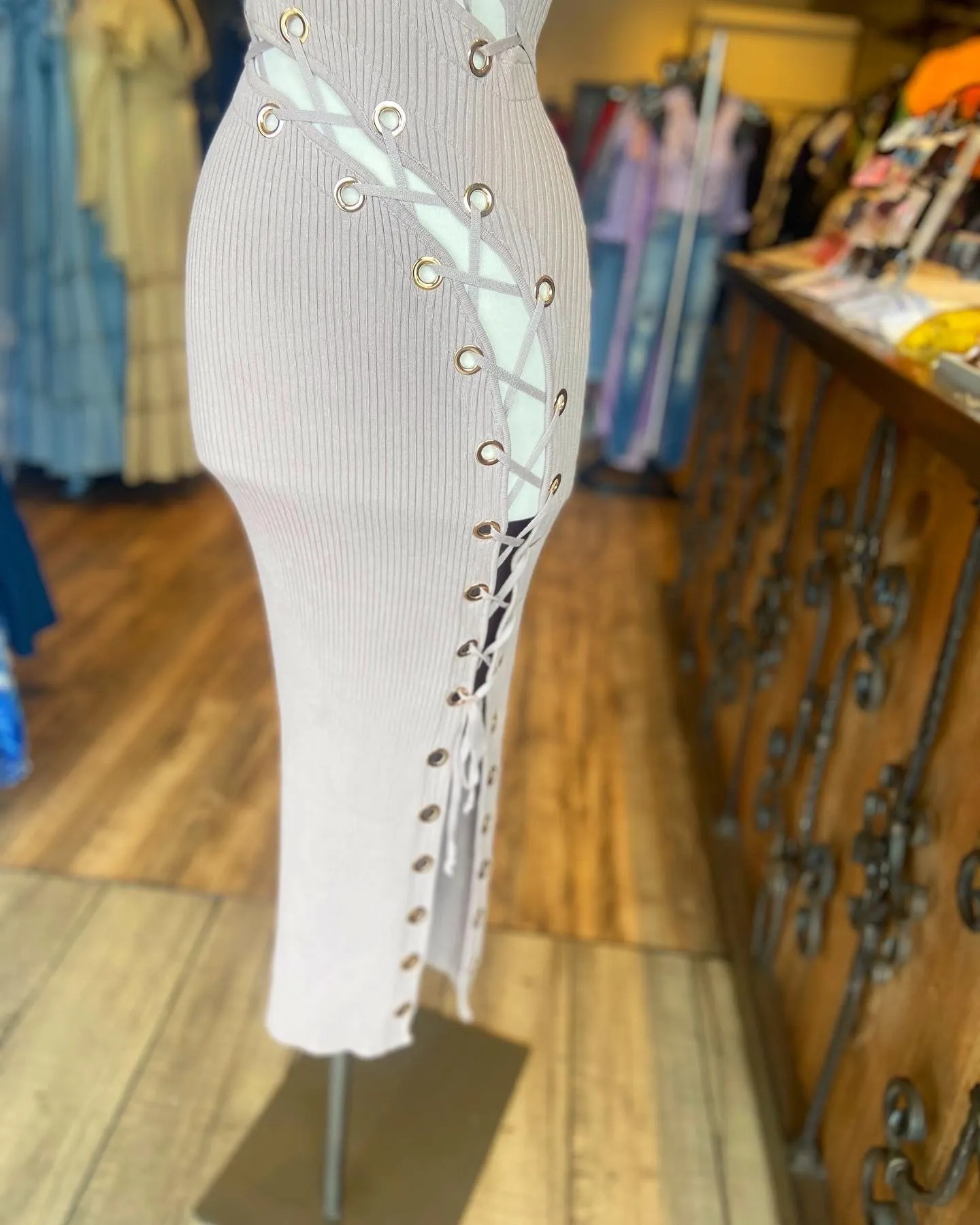 Sleeveless Grommet Maxi Dress