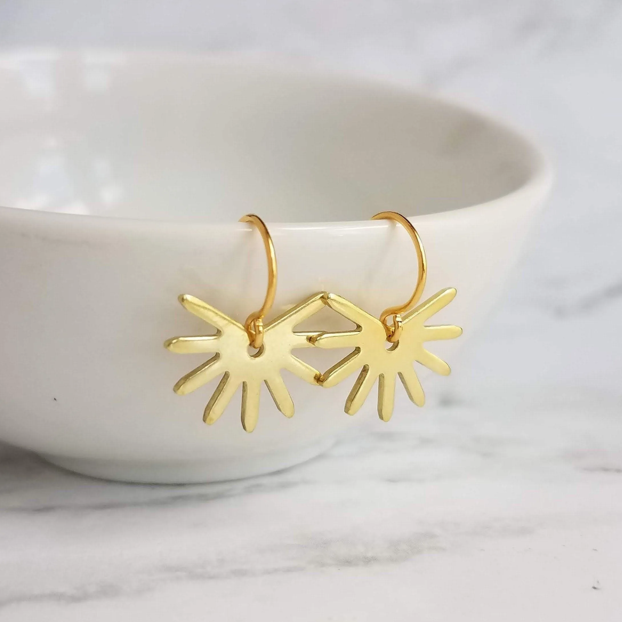 Small Gold Sun Earrings, sun ray earring, sunshine earring, little sun earring, gold gear earring, gold snowflake, sunny day earring, happy