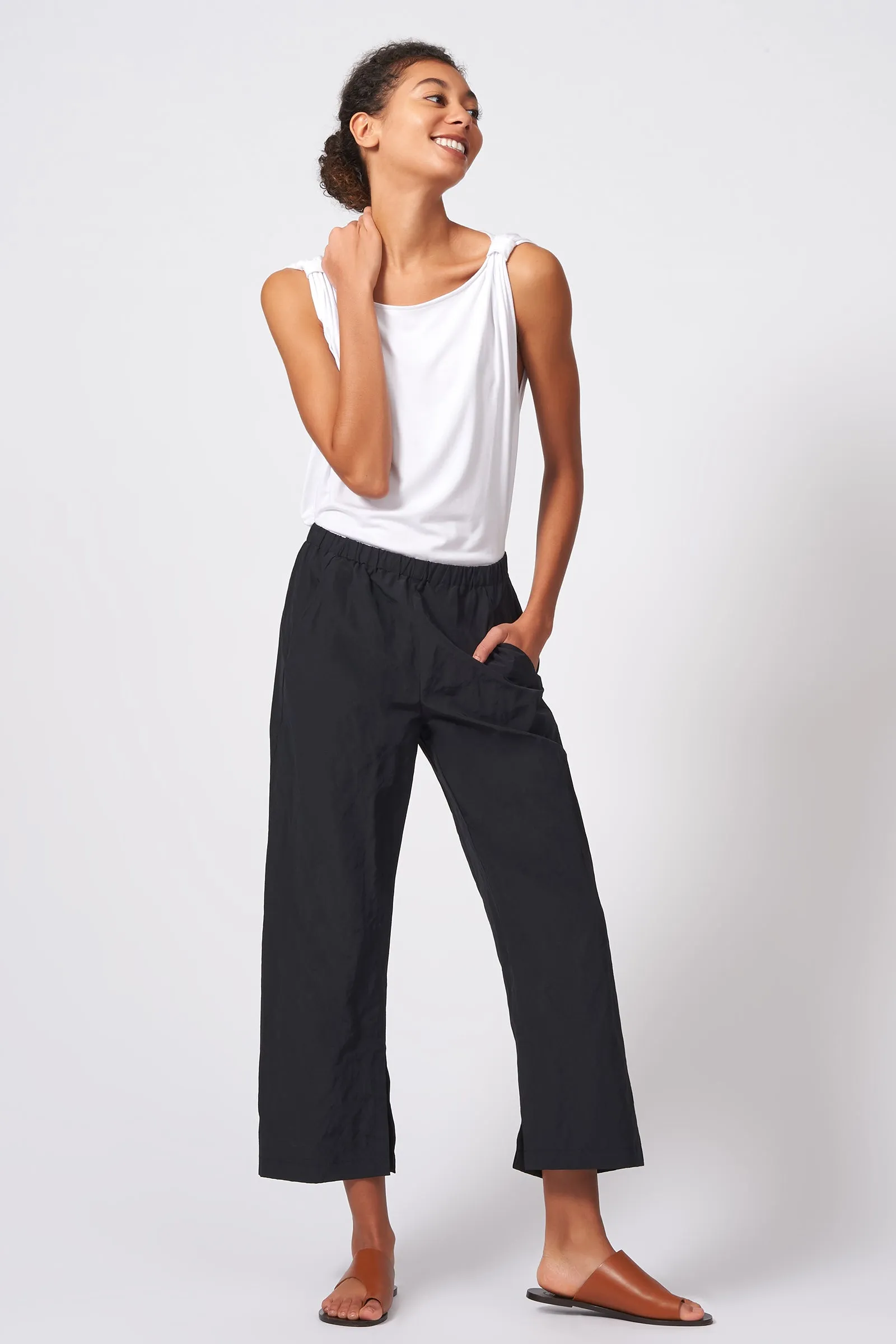 Split Hem Capri - Black