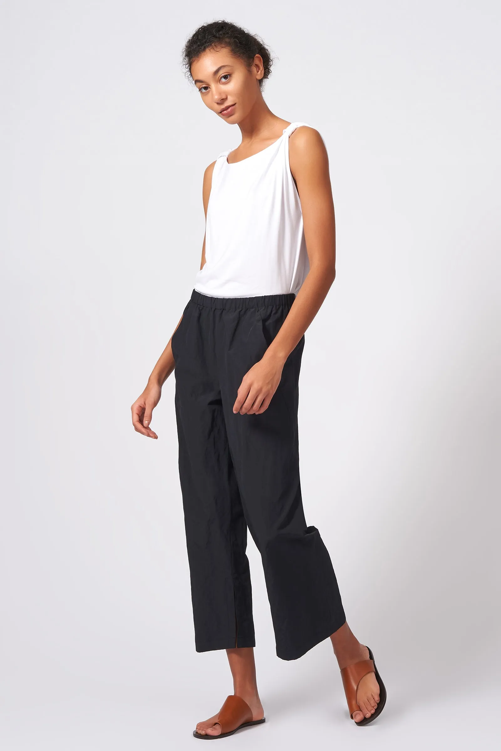Split Hem Capri - Black