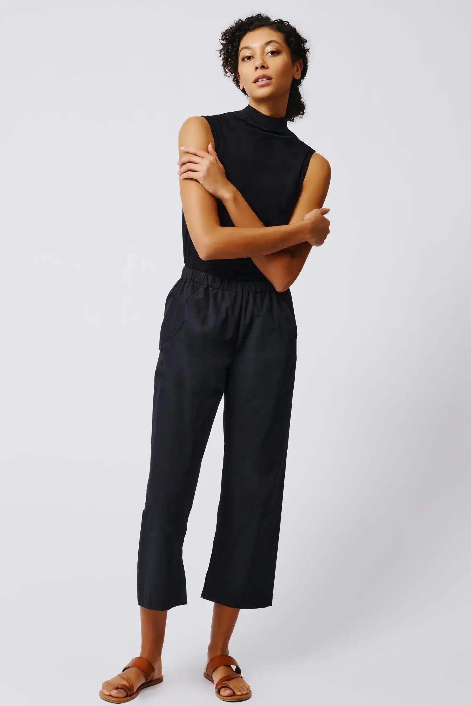 Split Hem Capri in Black