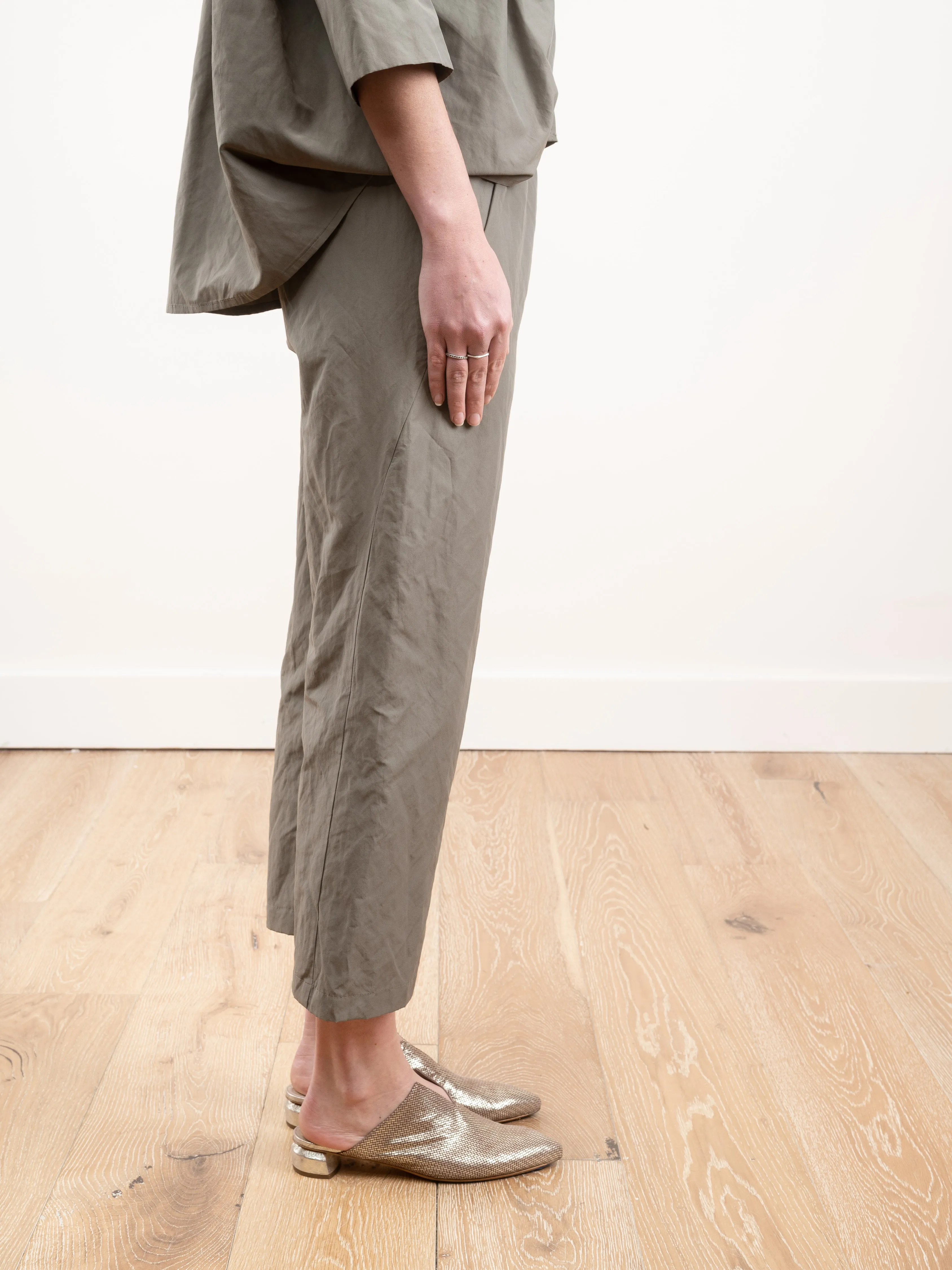 split hem capri - olive