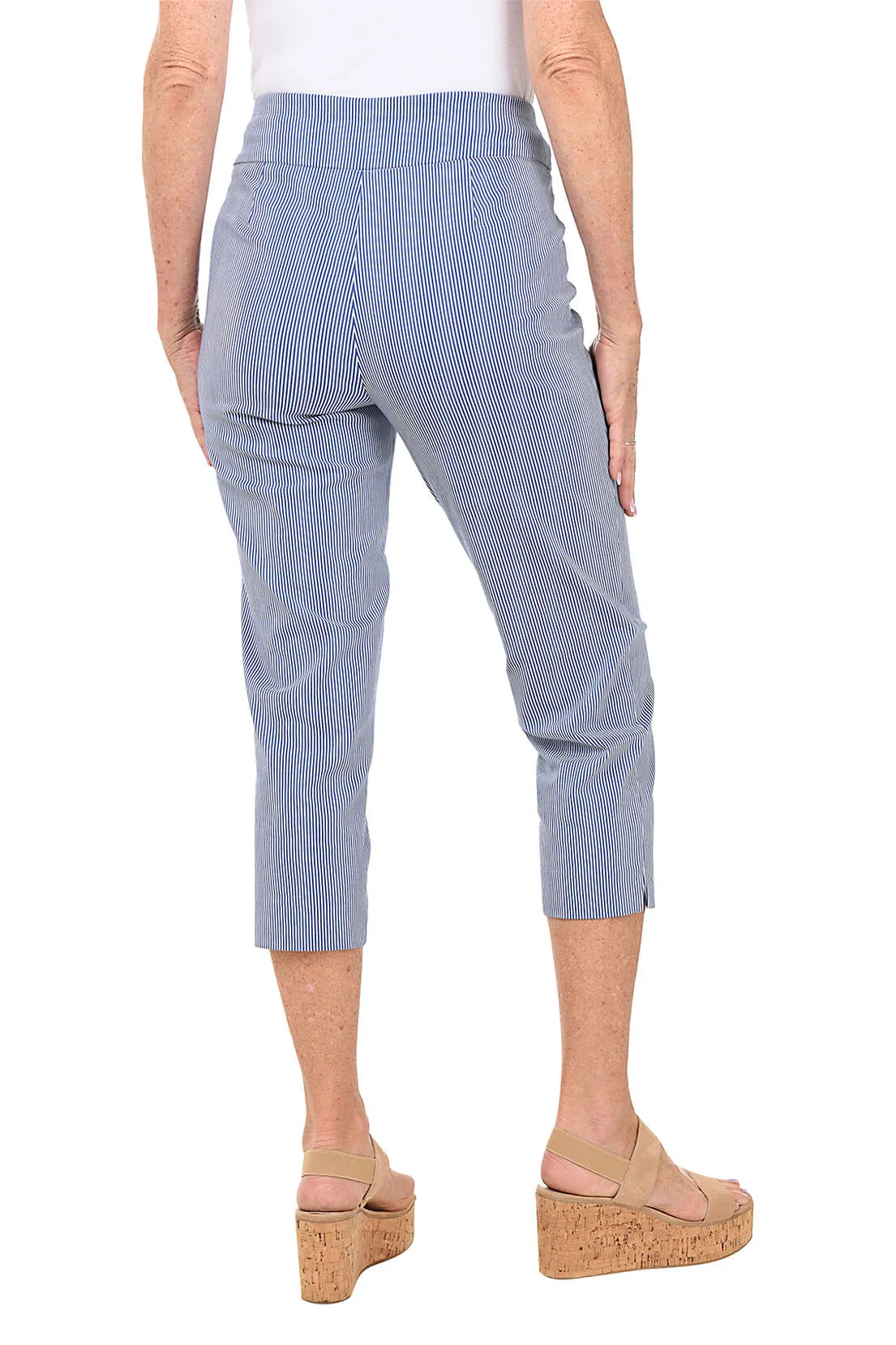 Striped Pull-On Capri Pant