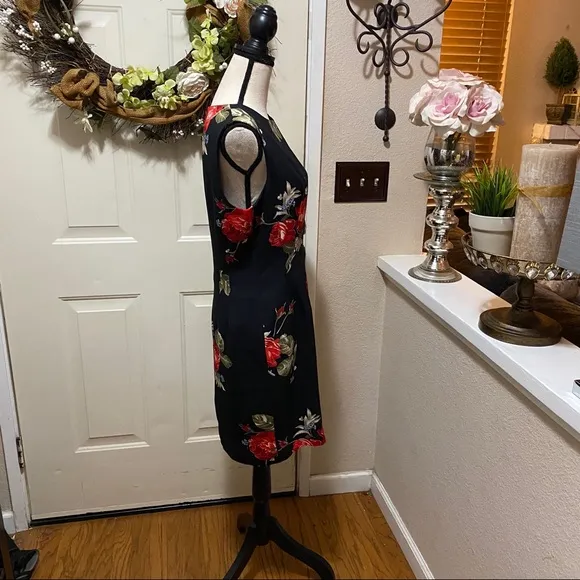 Taiga Paris Black Floral Print Vintage SheathDress