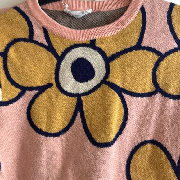 THML Pink flower Knit Sweater Size M/ Medium.