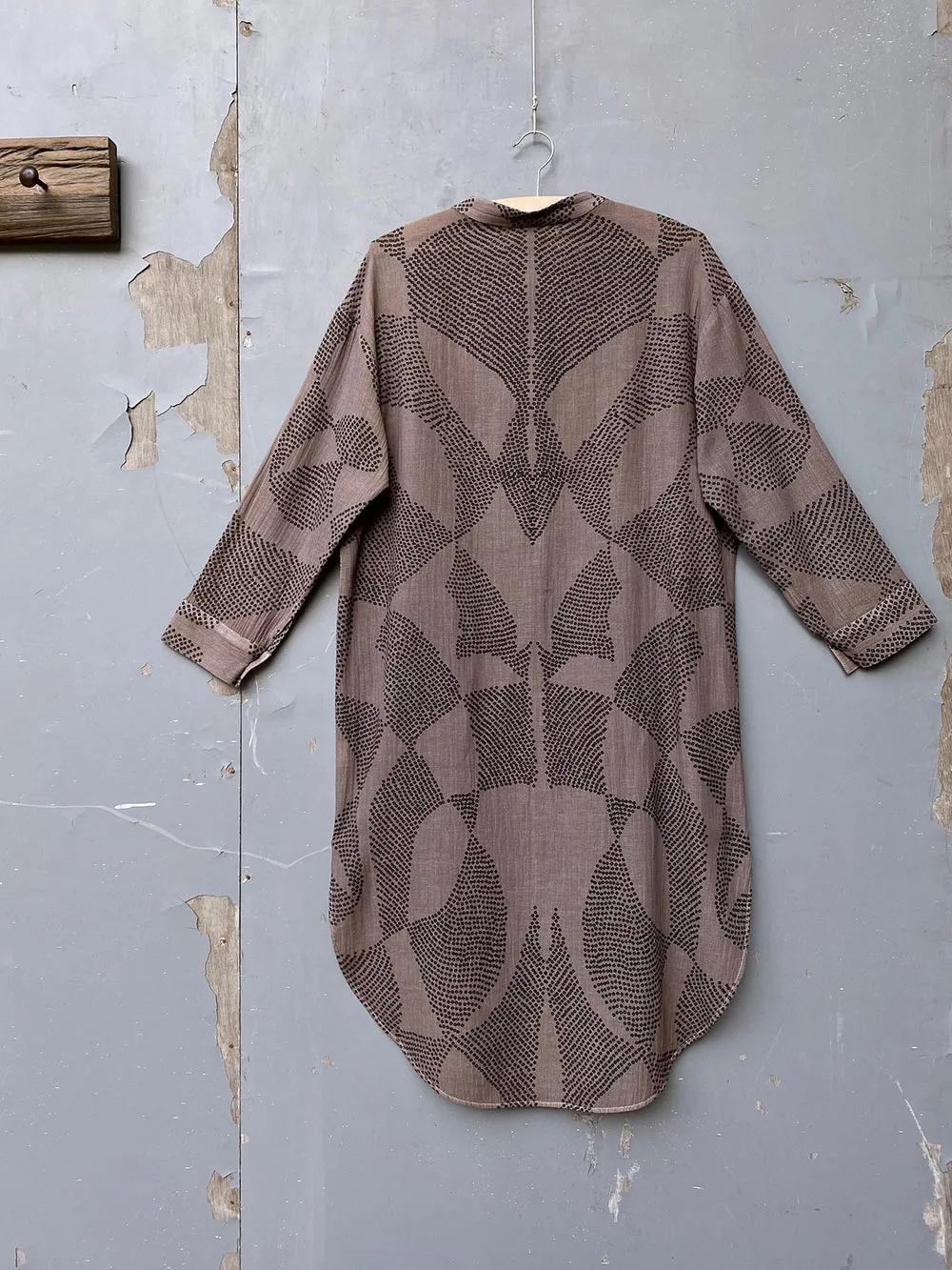 Urvashi Kaur   I   Vega ShirtDress