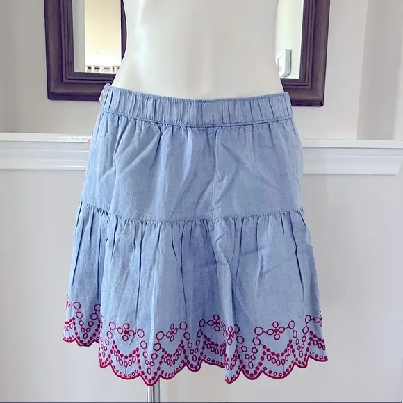 Vineyard Vines Mini Skirt Embroidered Flounce Pull-On Size M NWT $88.00
