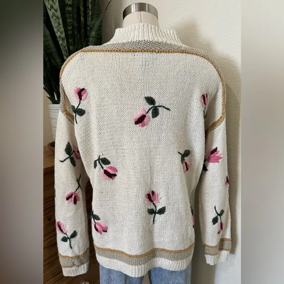 Vintage Handknitted Floral Embroidered Knit Sweater by C.I.E Express Medium