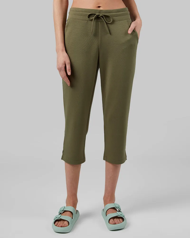WOMEN'S STUDIO TECH CAPRI