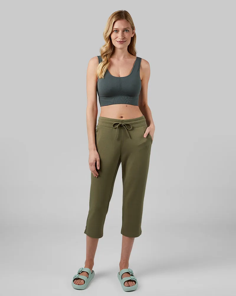 WOMEN'S STUDIO TECH CAPRI