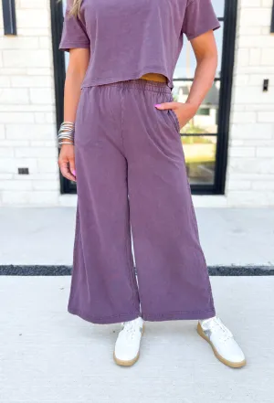 Z SUPPLY Scout Jersey Flare Pant in Cocoa Berry